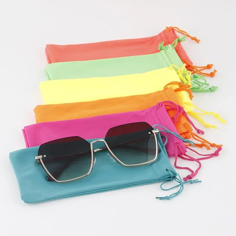 SUNGLASSES POUCH