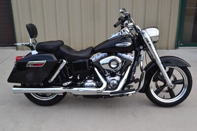 2013 Harley Davidson FLD #998