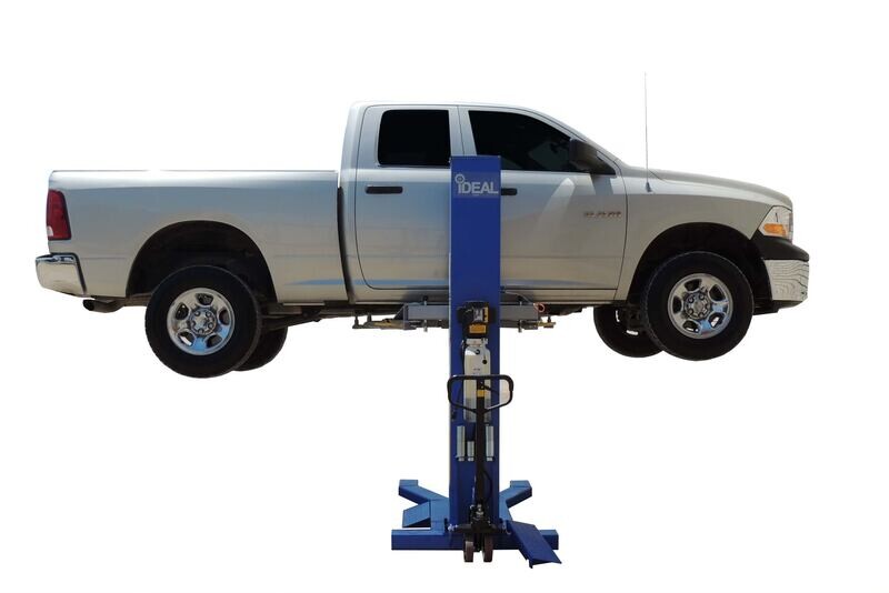 pick-up rise by a Mobile single column lift 