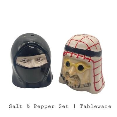 Vintage Arabic Gulf Couple Salt Pepper Shaker Ceramic Burqa &amp; Hatta Agal