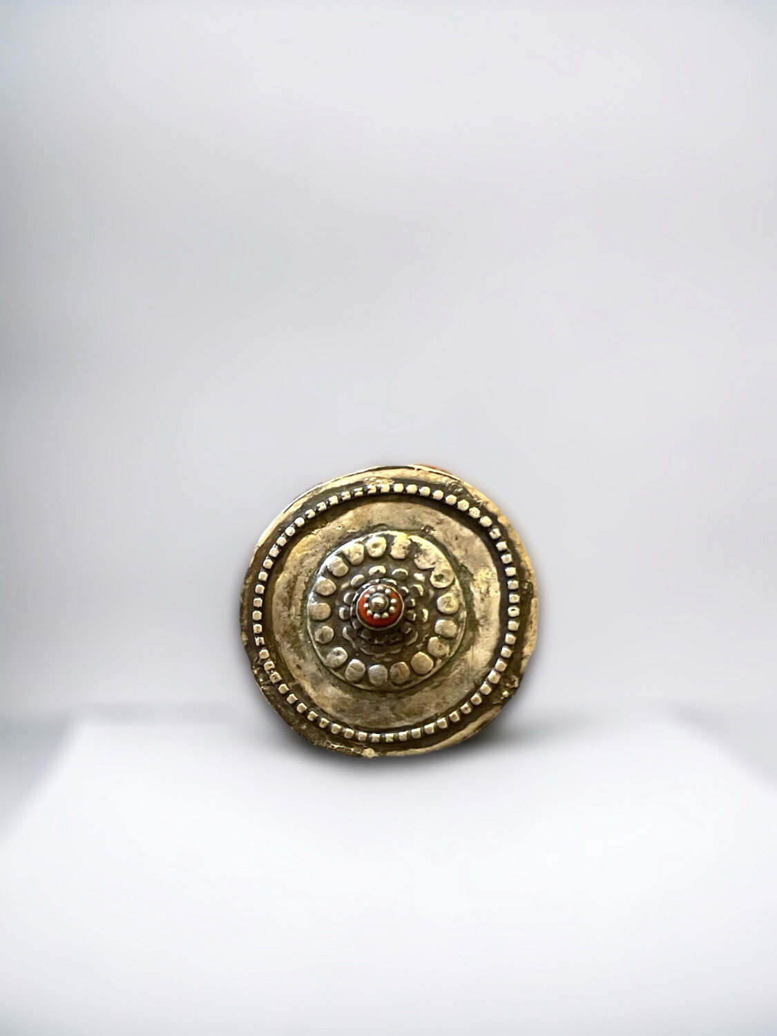 Plate Ring with Coral Stone 