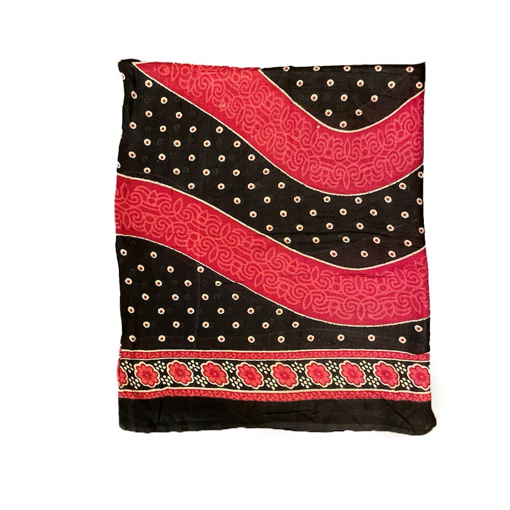 Patterned hijab Black and Red flowers