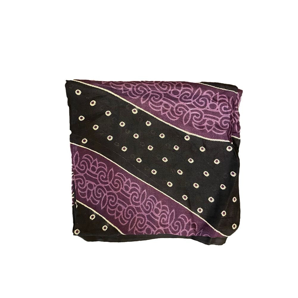 Patterned hijab Black and Purple flowers