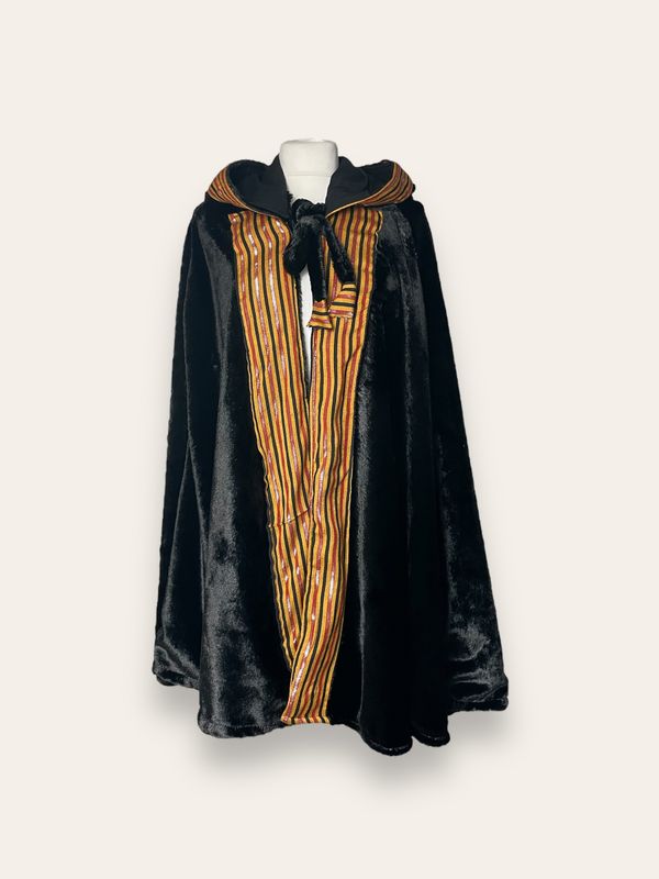 Maswan Velvet Hooded Cape