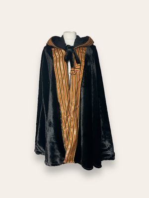 Maswan Velvet Hooded Cape