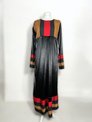 Maswan Royal Velvet Gown - S/M