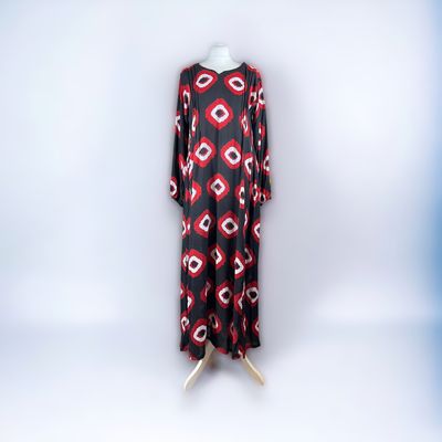 Moghmoq Pattern Dress - Traditional Elegance M/L