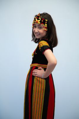 Little Queen Yemeni Costume Set - 6-7 years. - Style Gold .B