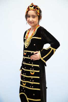 Traditional Yemeni Velvet Two-Piece Set for Girls (Ages 8-9) | Cultural Tunic &amp; Trousers