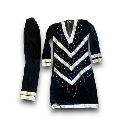 Traditional Yemeni Velvet Two-Piece Set for Girls (Ages 7-8) | Silver Embroidered Tunic &amp; Trousers