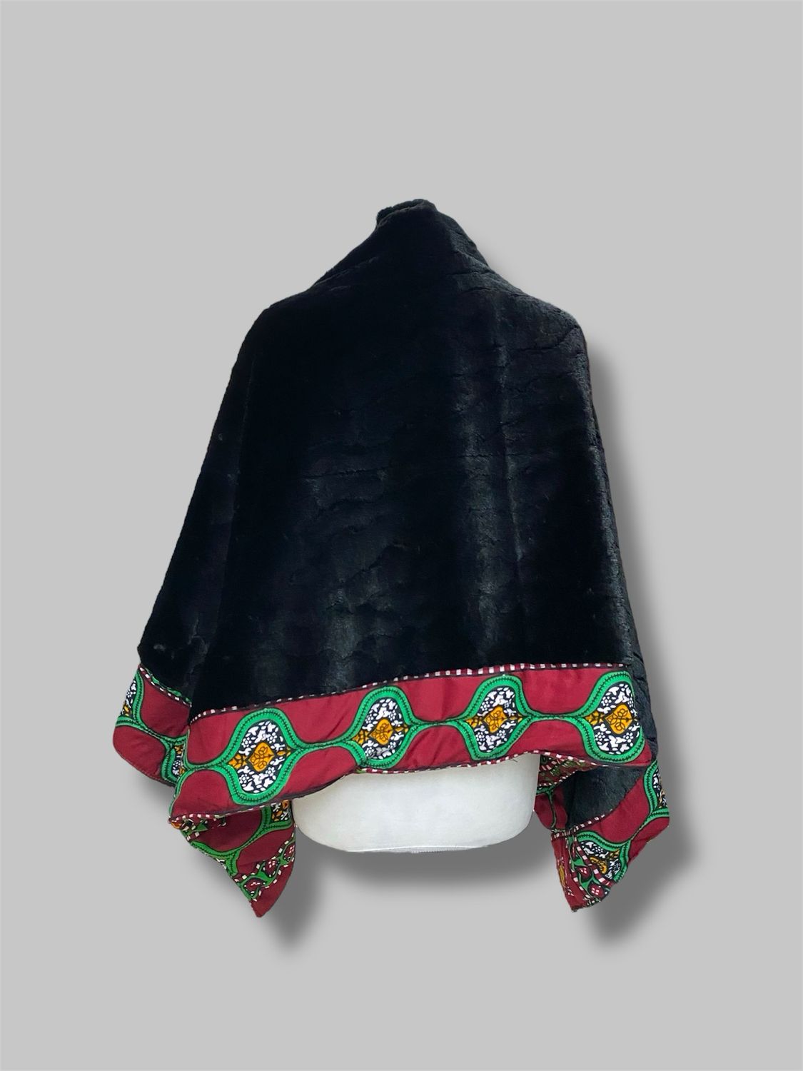 Reversible traditional Yemeni shawl شال يمني تقليدي قابل للعكس