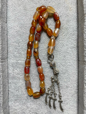 Luxury Red — Orange Yemeni Agate Tasbih 33 Beads سبحة عقيق يماني لون عسلي