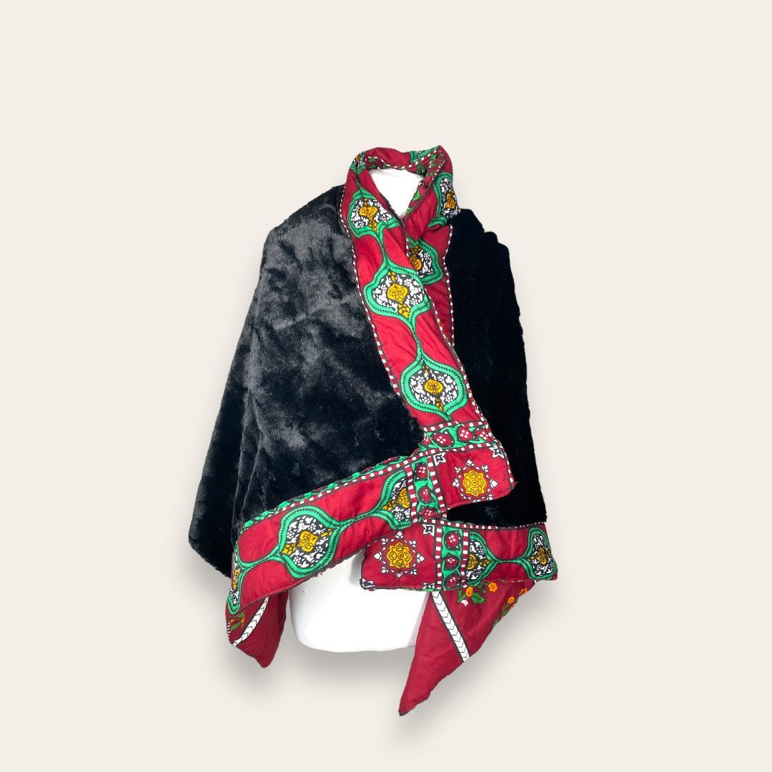 Reversible Sanani Sitara &amp; Velvet Shawl