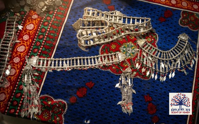 Silver Set 1A - Silver Necklace, Belt, Earrings, Bracelet, Head Piece + طقم ملبس ب الفضة 4  ,سلسلة عنق ,سلسلة يد, سلسلة راس , حزام