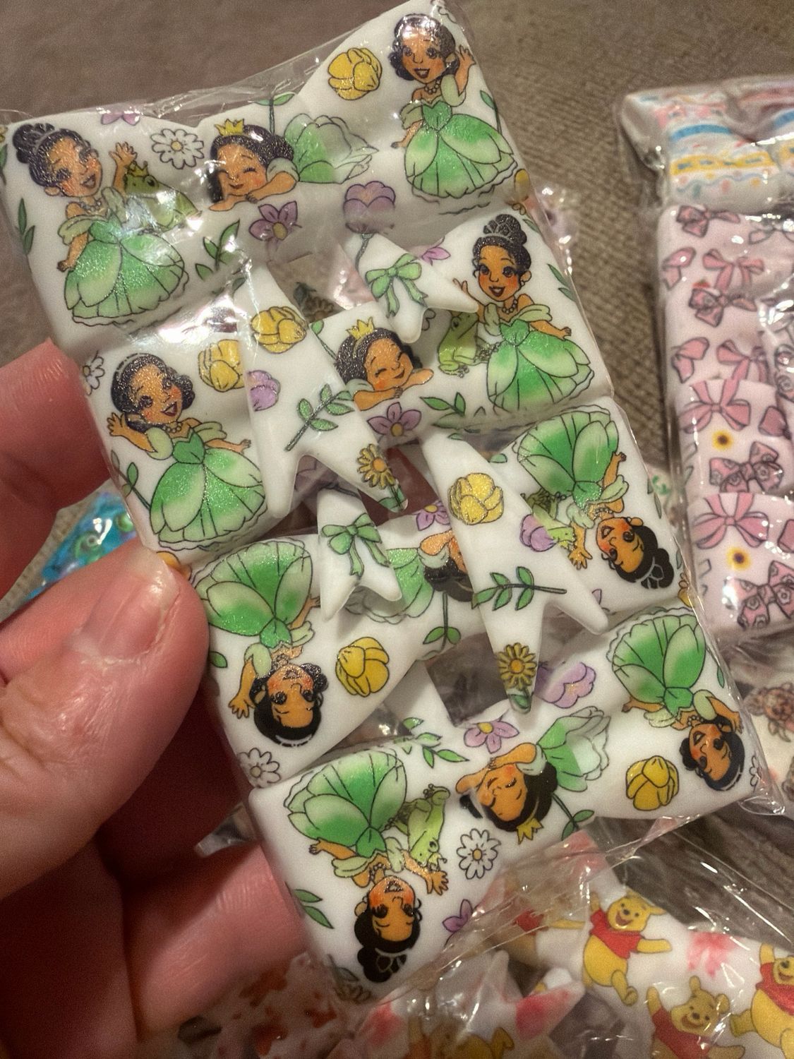 TIANA 4 BOWS