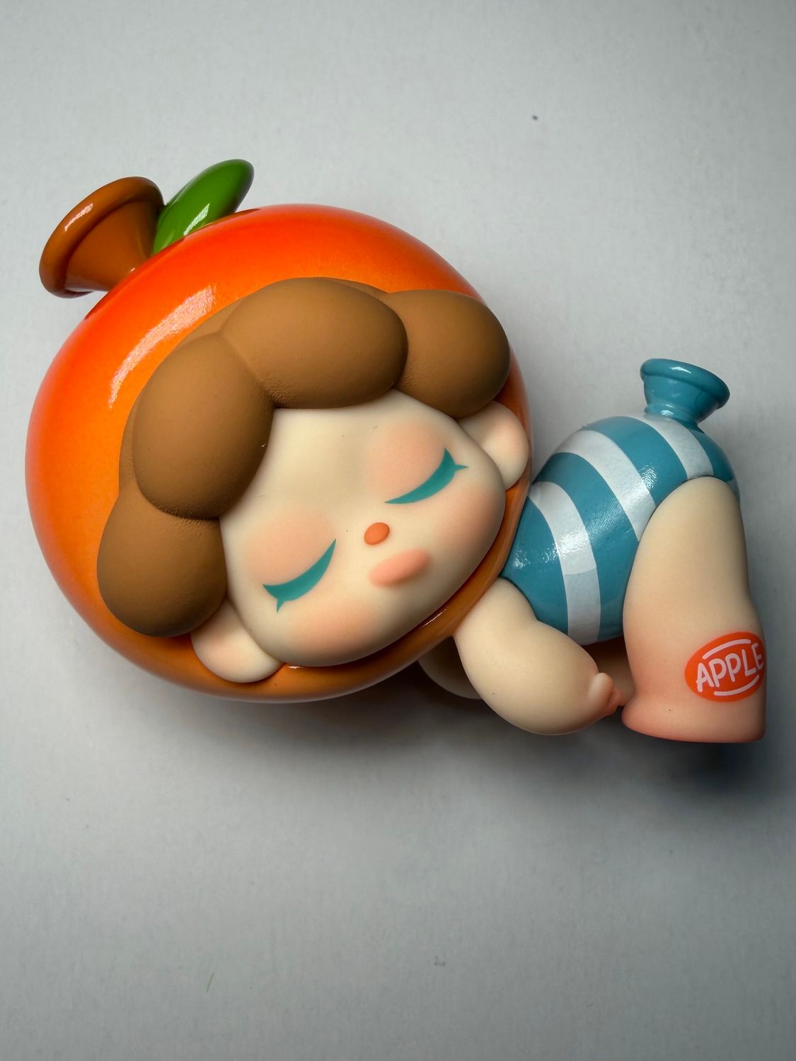 ORANGE FRUIT WENDY