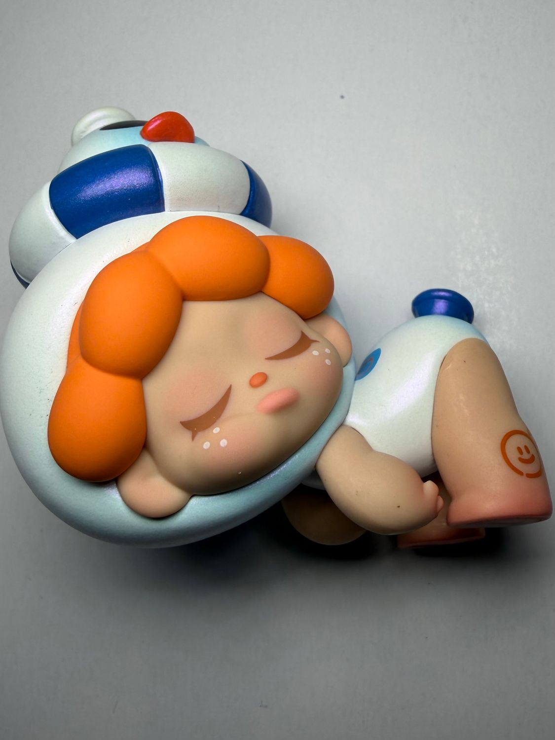 BLUE LIFEBUOY WENDY