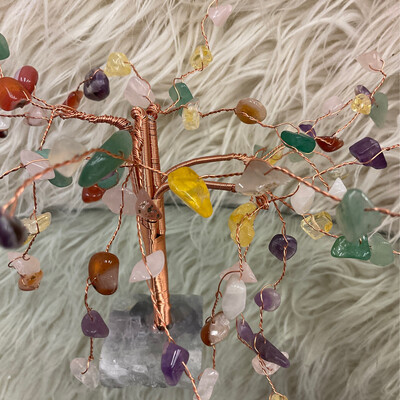 ASSORTED STONE WIRE TREE