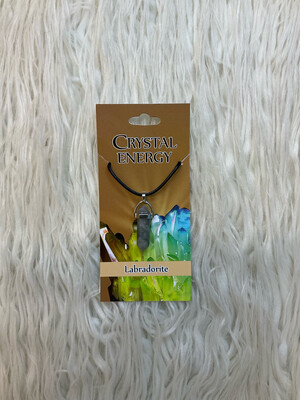 CRYSTAL CARDED NECKLACE LABRADORITE