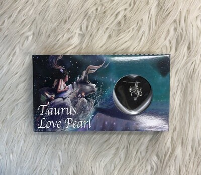 TAURUS LOVE PEARL NECKLACE