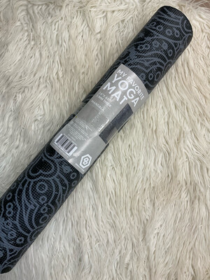 BLACK MANDALA YOGA MAT