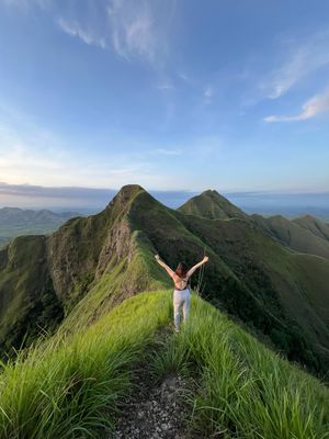 Link de abono FULL DAY  AMANECER PICACHOS DE OLA + CASCADA MESITAS (GRUPAL, COMPARTIDOS DESDE PANAMÁ).