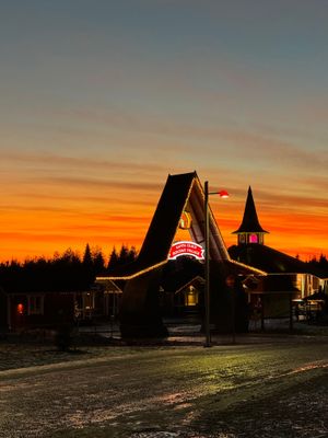 Tour Finlandia Ártica de Otoño – Septiembre 2026