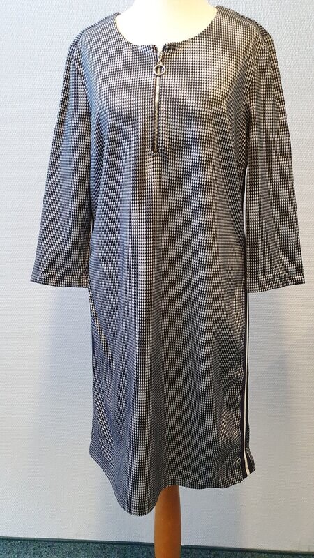 Oui Damen Casual-Kleid