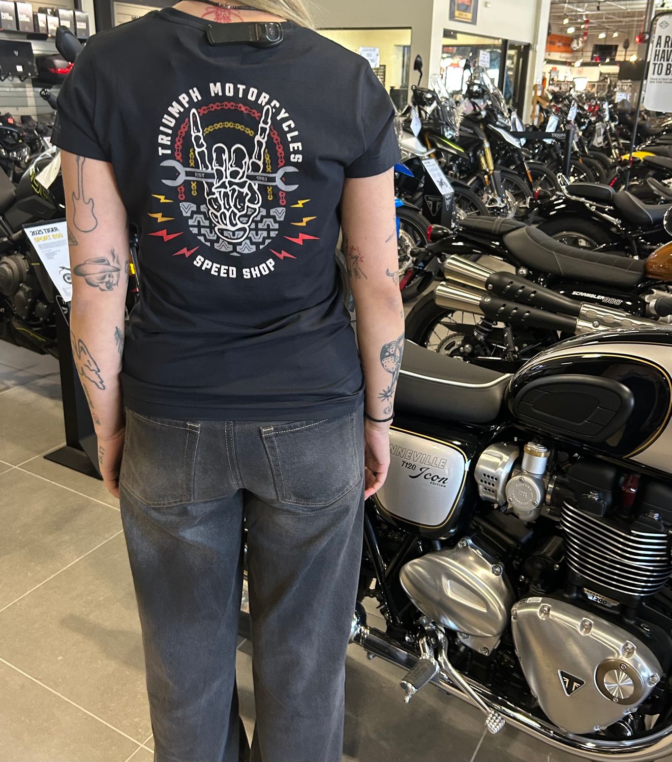 RAD LADIES BLACK/MULTI TEE