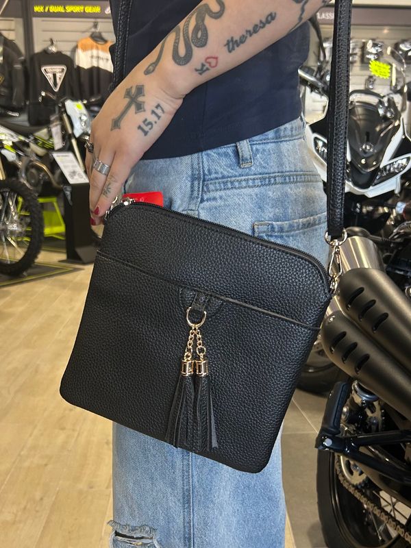 FAUX LEATHER MESSAGE BAG WITH TASSEL