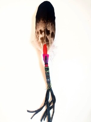 Plumes d'aigle avec micro-perles