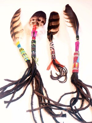 Plumes avec micro-perles