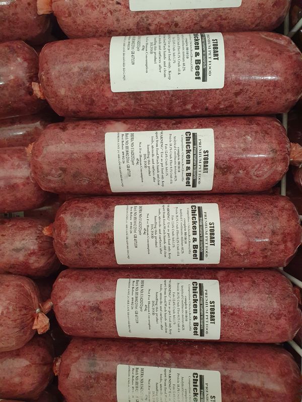 Stobart Raw Chicken & Beef Complete