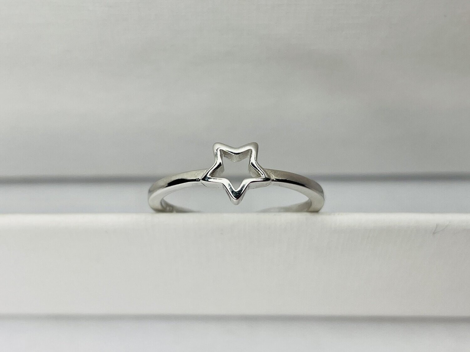 Anillo BEE