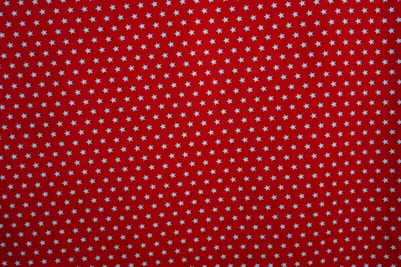 Jersey Stoff Rot mit Sternen 140 cm Jersey Stoff Rot mit Sternen 140 cm