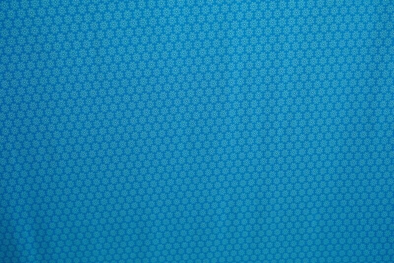 Jersey Stoff Hellblau mit Blumenmuster 140 cm Jersey Stoff Hellblau mit Blumenmuster 140 cm