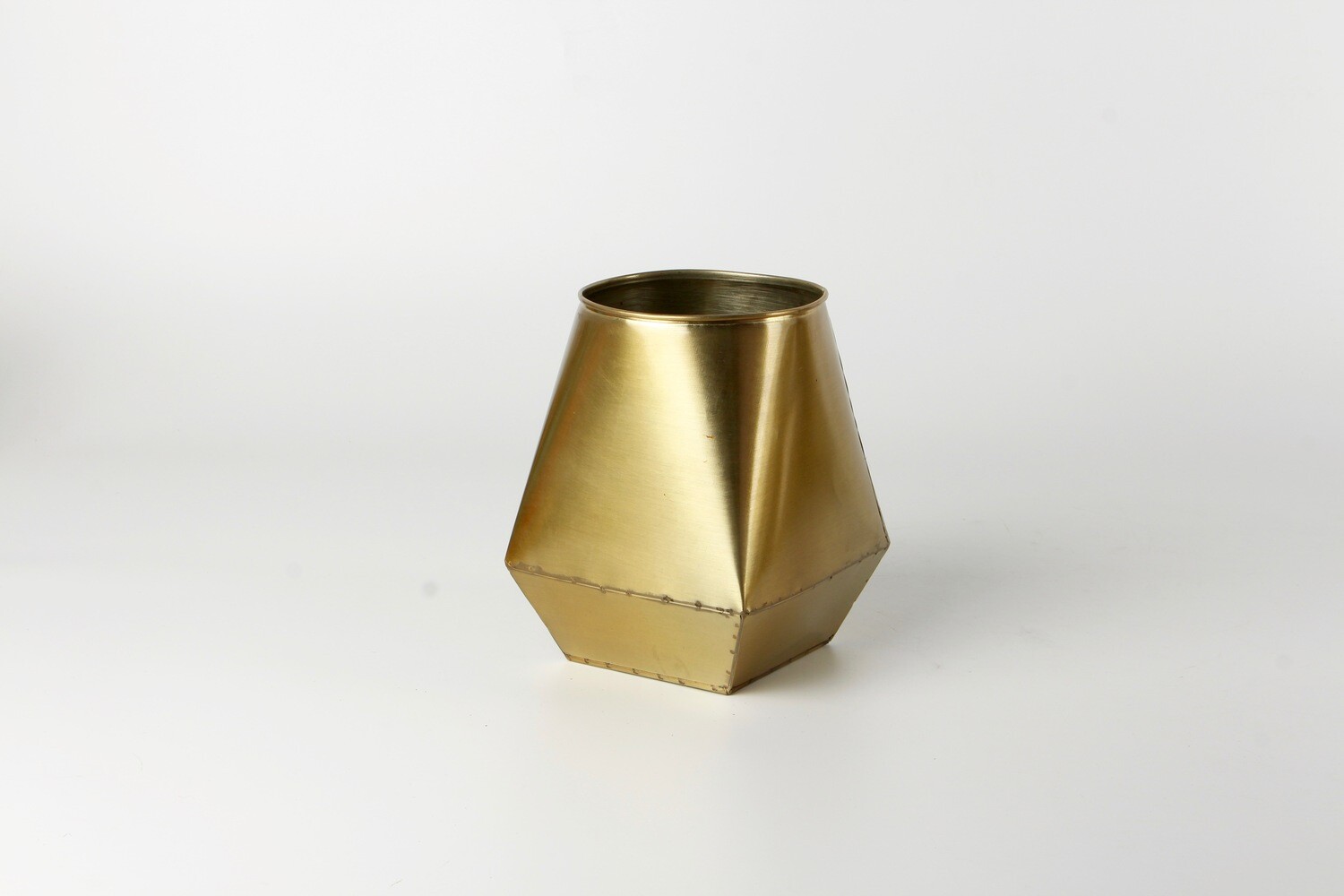 CASPO&#39; SVASATO GEOMETRICO ORO D15 H19,5