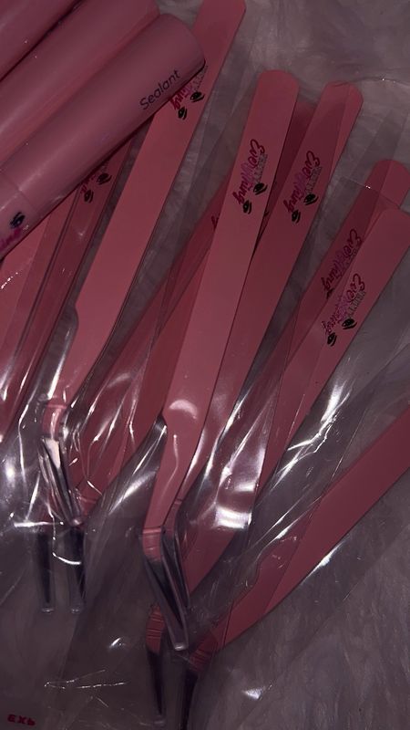 Custom Pritty Tweezers
