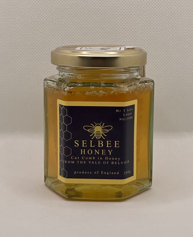 Cut Comb in Honey 240g