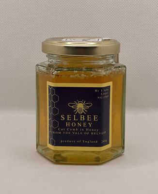 Cut Comb in Honey 240g