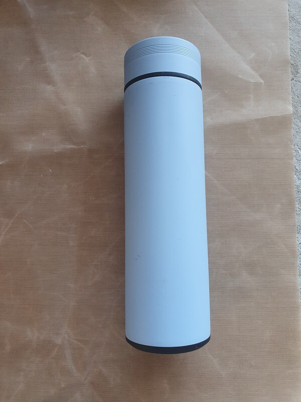 Llght blue  Hot cold flask