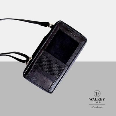 Phonecase with chain - black suede