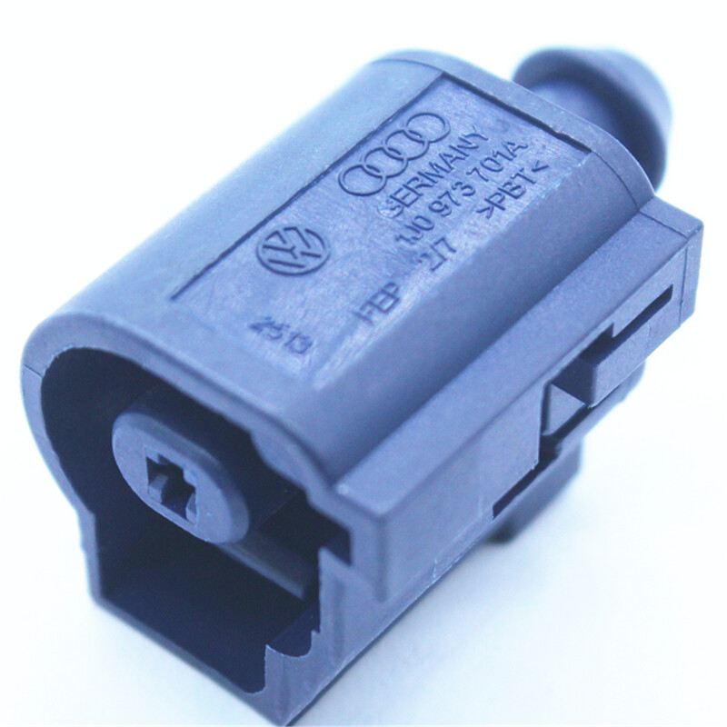 1J0973701A