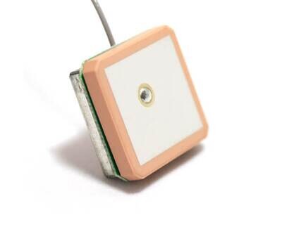 GNSS patch antenna Maxtena MIA-1516