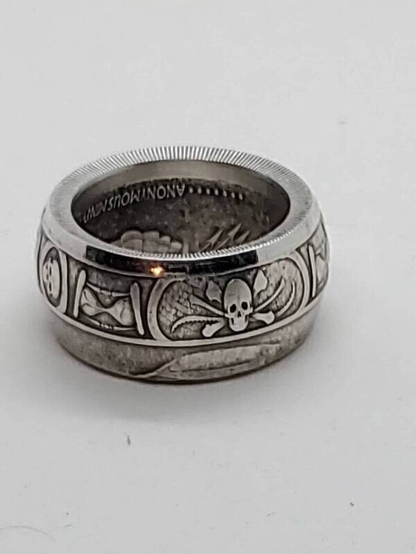 Momento Mori Coin Ring