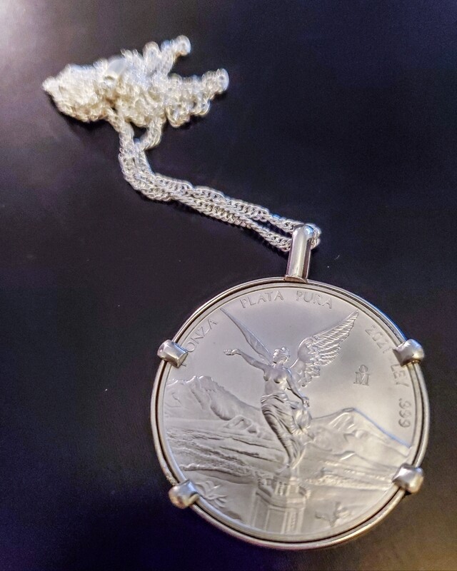 1 Ozt Libertad pendant and chain