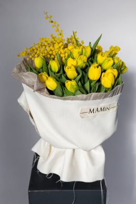 Puokštė "Tulips &amp; Mimosa"