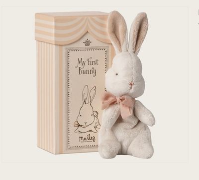 Triušis "My First Bunny" dėžutėje (rožinis)