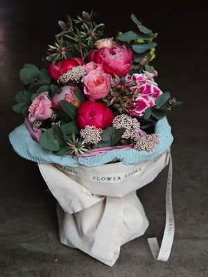 Puokštė "Peonies Mix"