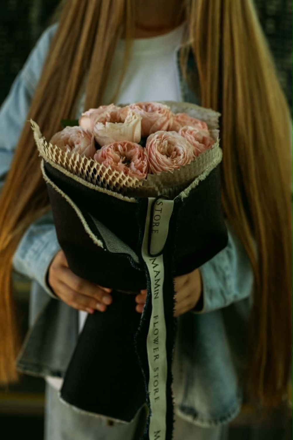 Puokštė "REBEL ROSES”